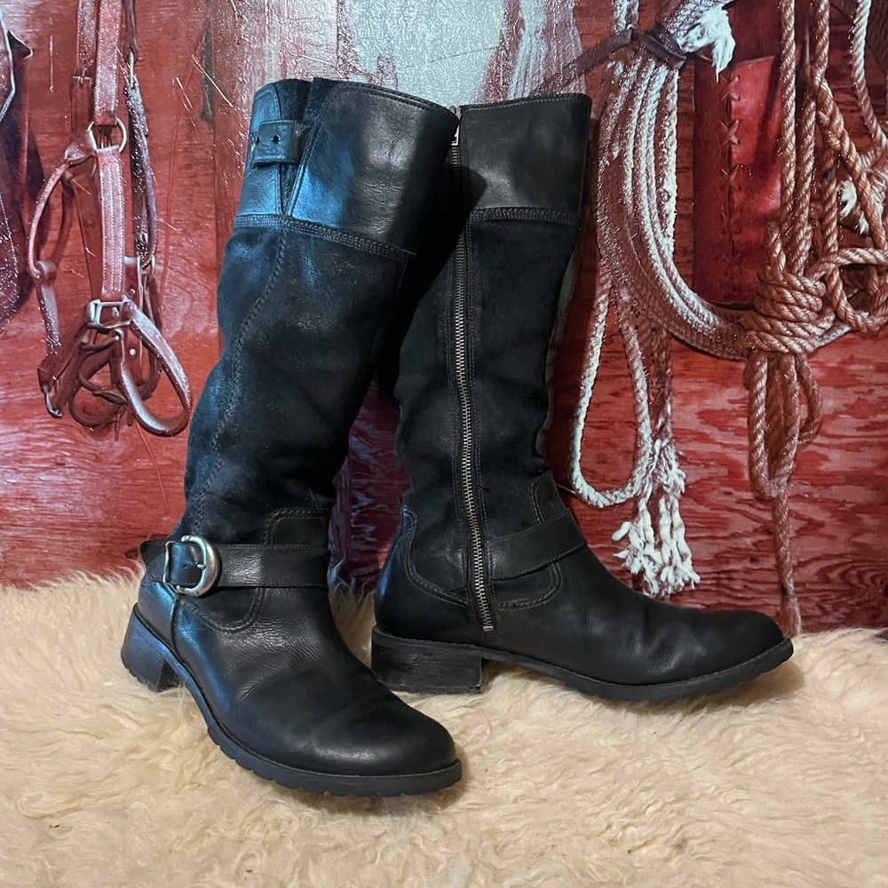 Timberland leather and suede boots